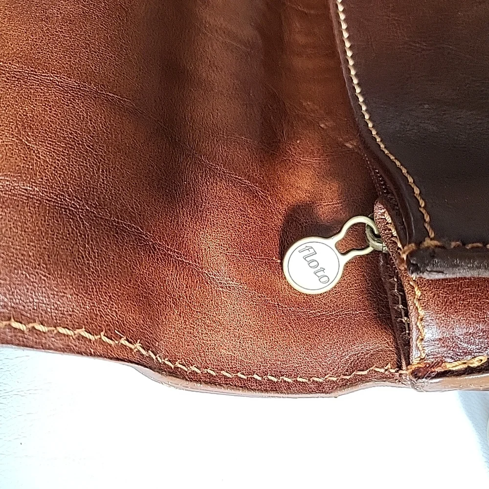 FLOTO CEO Brown Leather Unisex Bag